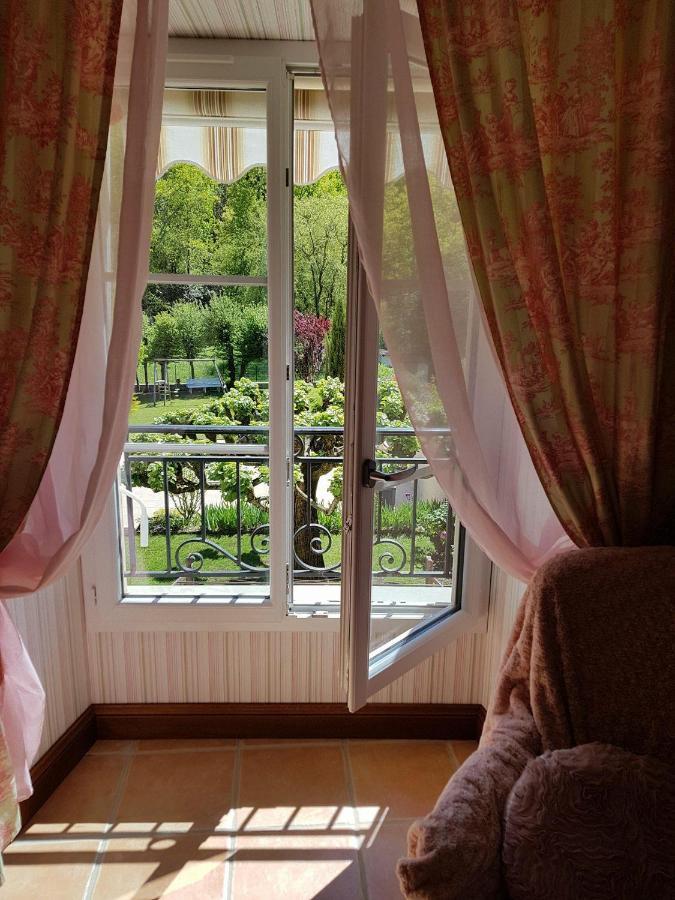 Sous Les Remparts Bed & Breakfast Solignac Exterior photo