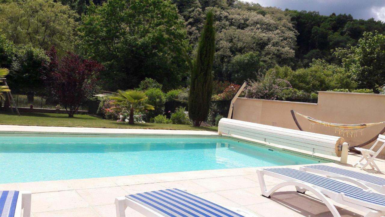 Sous Les Remparts Bed & Breakfast Solignac Exterior photo